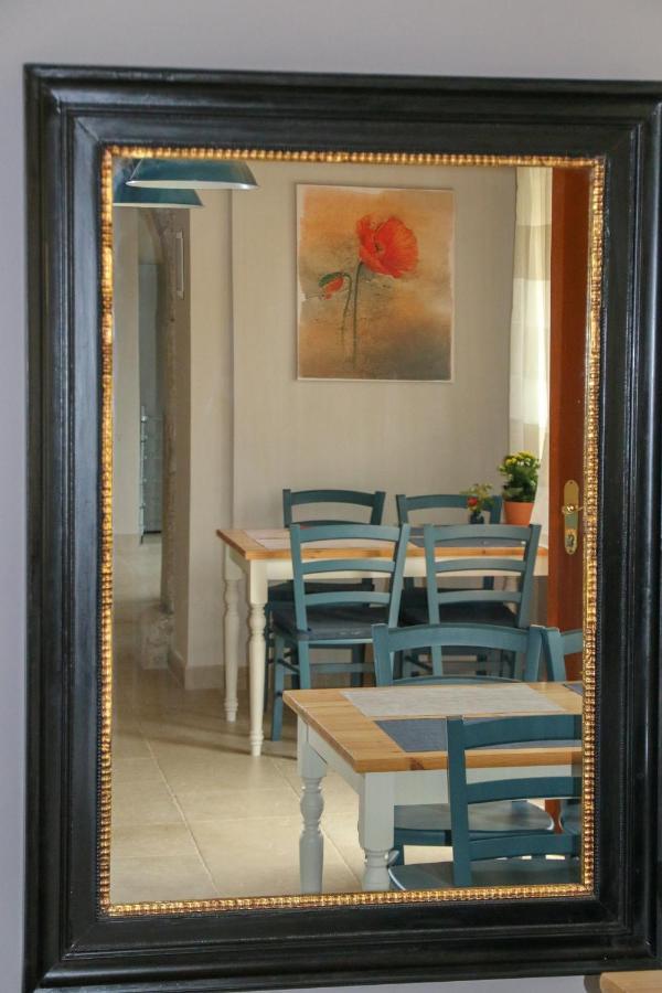 Casa Lenka Hotel Malchina Екстериор снимка