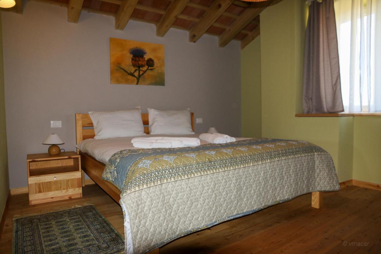 Casa Lenka Hotel Malchina Екстериор снимка